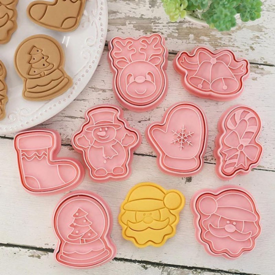 Miniature christmas cookie on sale cutters